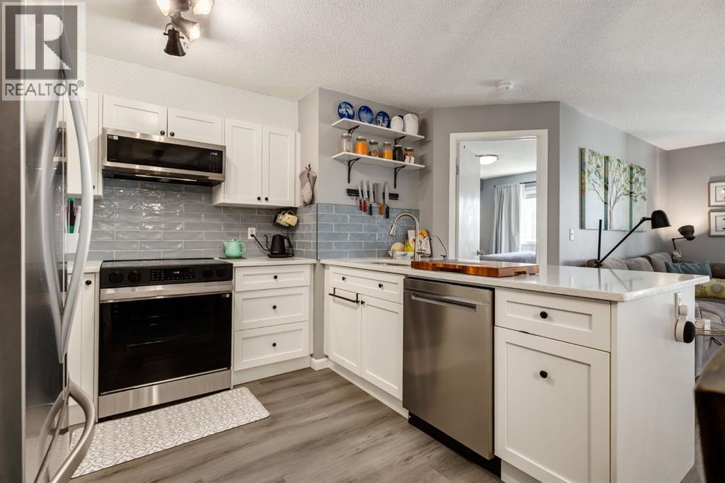 Apartment for Sale in 3209, 4975 130 Avenue SE|Calgary, Alberta T2Z4P2 4