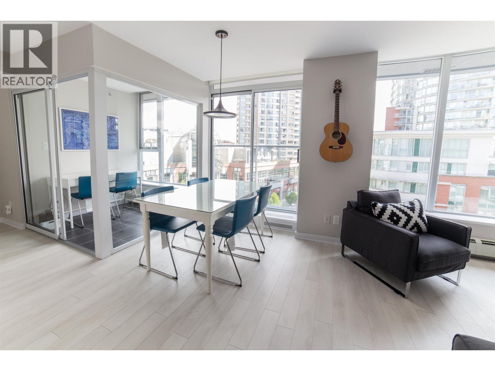 707 633 ABBOTT STREET|Vancouver, British Columbia V6B0J3