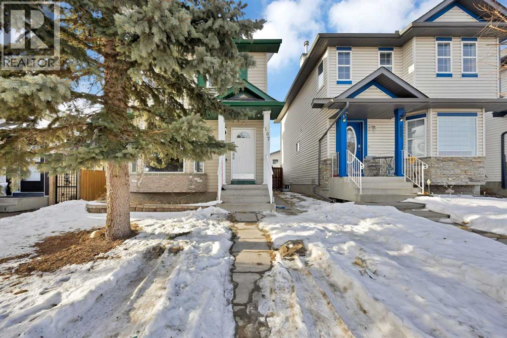 House for Sale in 107 Taravista Street NE|Calgary, Alberta T3J4S3 4