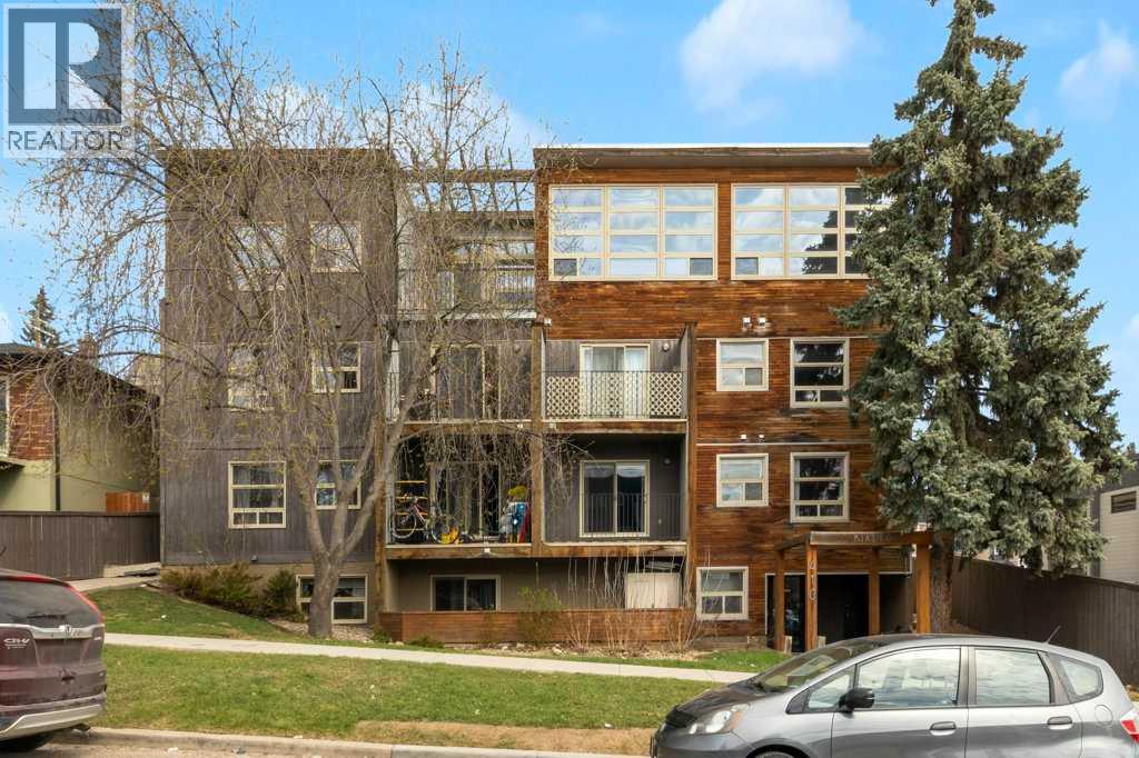 Apartment for Sale in 201, 410 1 Avenue NE|Calgary, Alberta T2E0B4