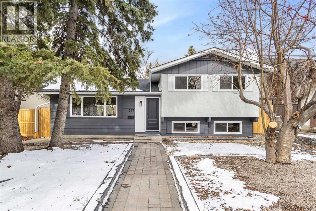 House for Sale in 347 Queensland Drive SE|Calgary, Alberta T2J3R6