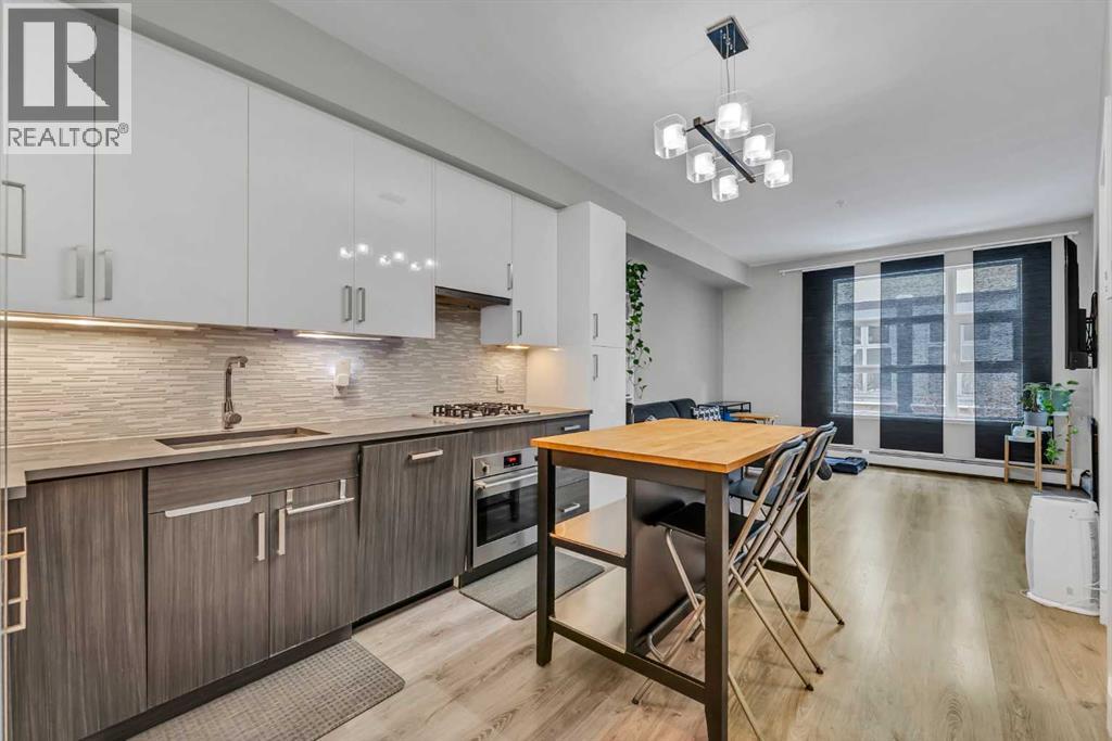Apartment for Sale in 102, 515 4 Avenue NE|Calgary, Alberta T2E0J9 3