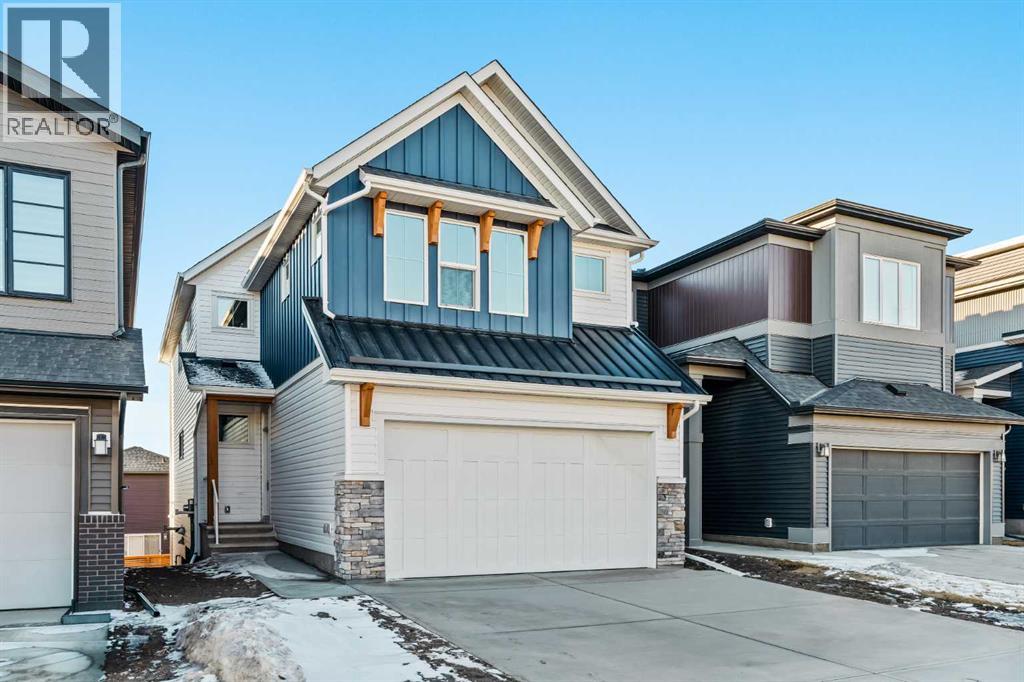 House for Sale in 54 Lucas Place NW|Calgary, Alberta T3P2E2