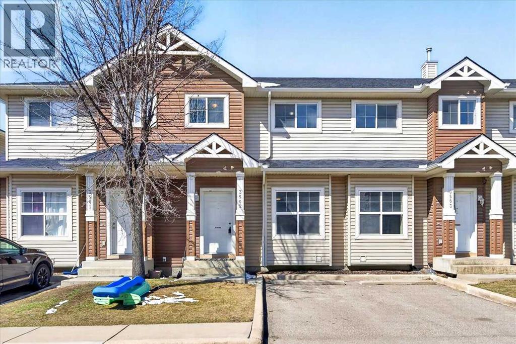 Row / Townhouse for Sale in 3502, 111 Tarawood Lane NE|Calgary, Alberta T3J0G9 2