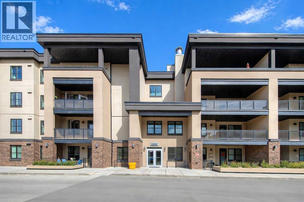 Apartment for Sale in 1207, 80 Greenbriar Place NW|Calgary, Alberta T3B6J4 2