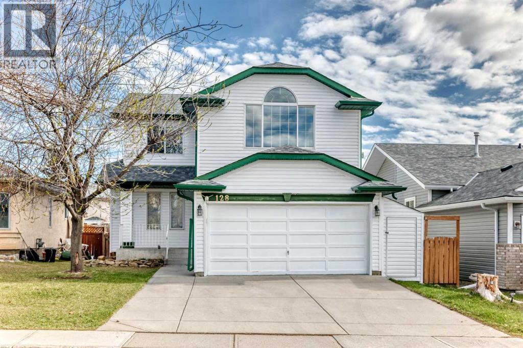 House for Sale in 128 Harvest Park Road NE|Calgary, Alberta T3K4H9