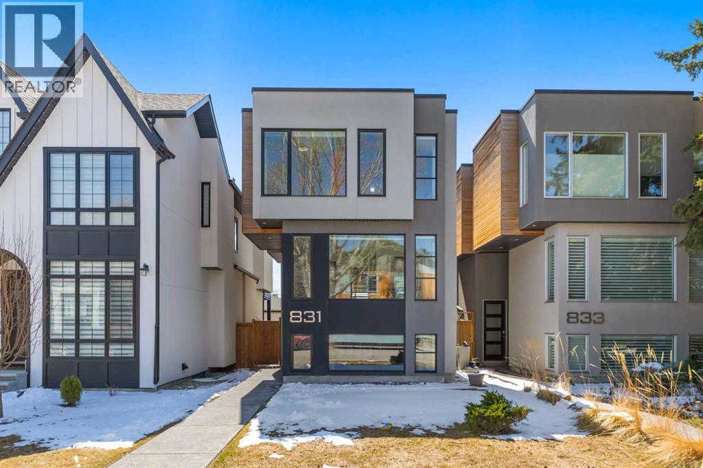 House for Sale in 831 22 Avenue NW|Calgary, Alberta T2M1P3