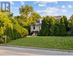 House – 47 DROMORE CRESCENT, Toronto – photo 1