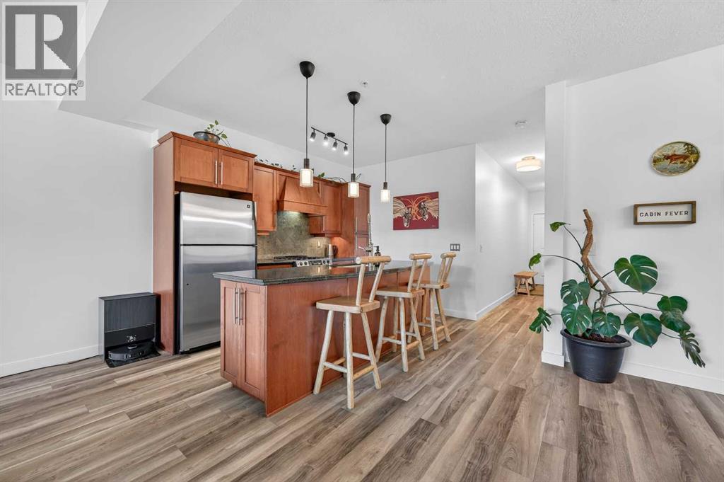 Apartment for Sale in 105, 1828 14 Street SW|Calgary, Alberta T2T3S9 4