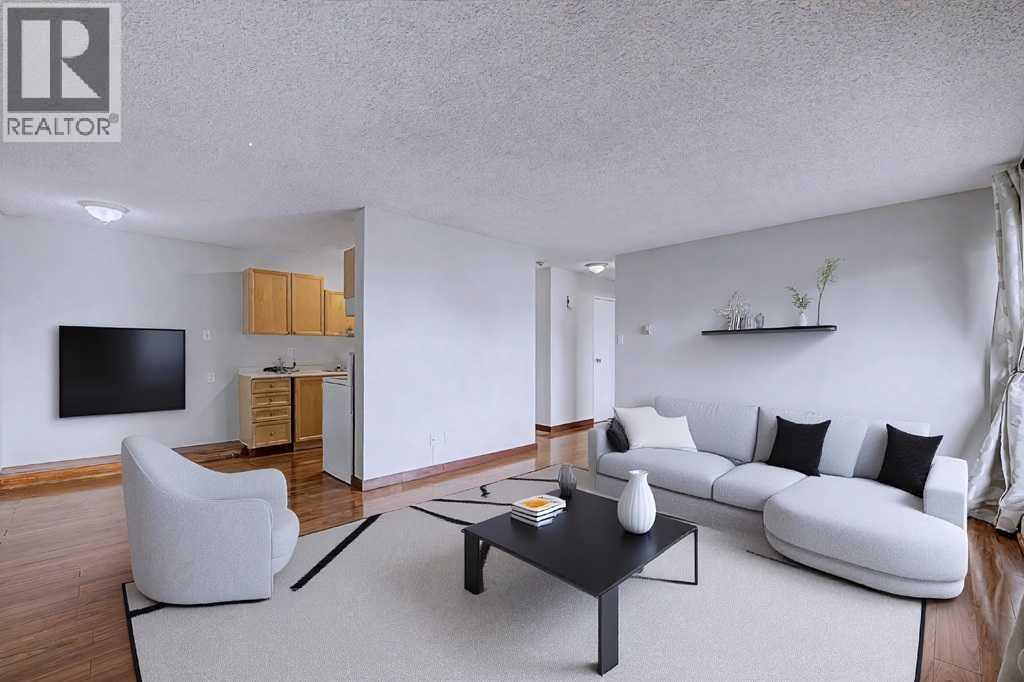 Apartment for Sale in 105, 659 4 Avenue NE|Calgary, Alberta T2E0J9 2