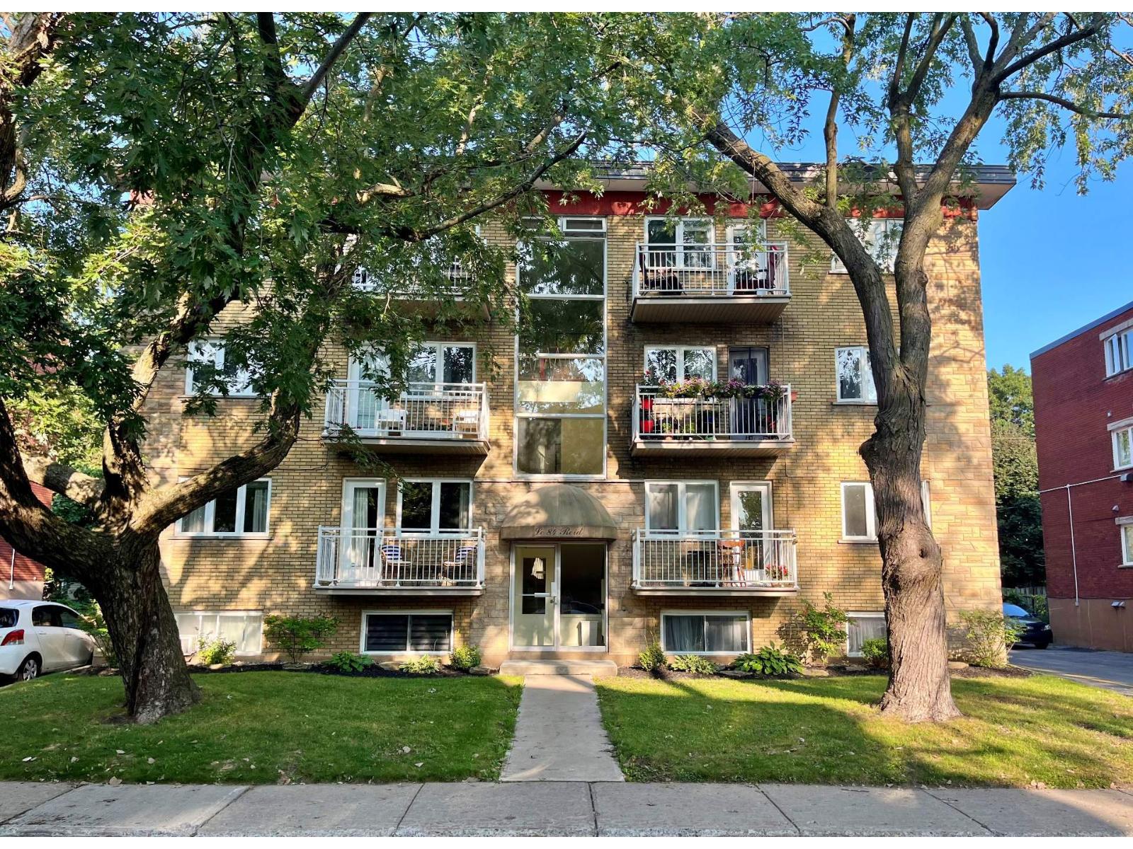 84 Rue Reid, #6, Saint-Lambert, Quebec J4R2N2