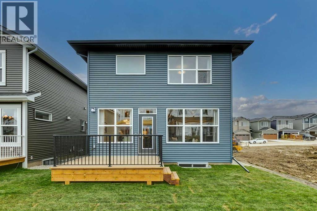 House for Sale in 293 Homestead Terrace NE|Calgary, Alberta T3J5R7 2
