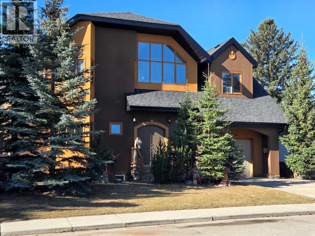 House for Sale in 4643 29 Avenue NW|Calgary, Alberta T3B0J1 2
