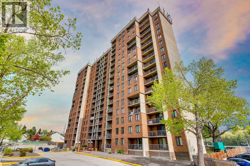 Apartment for Sale in 208, 4944 Dalton Drive NW|Calgary, Alberta T3A2E6