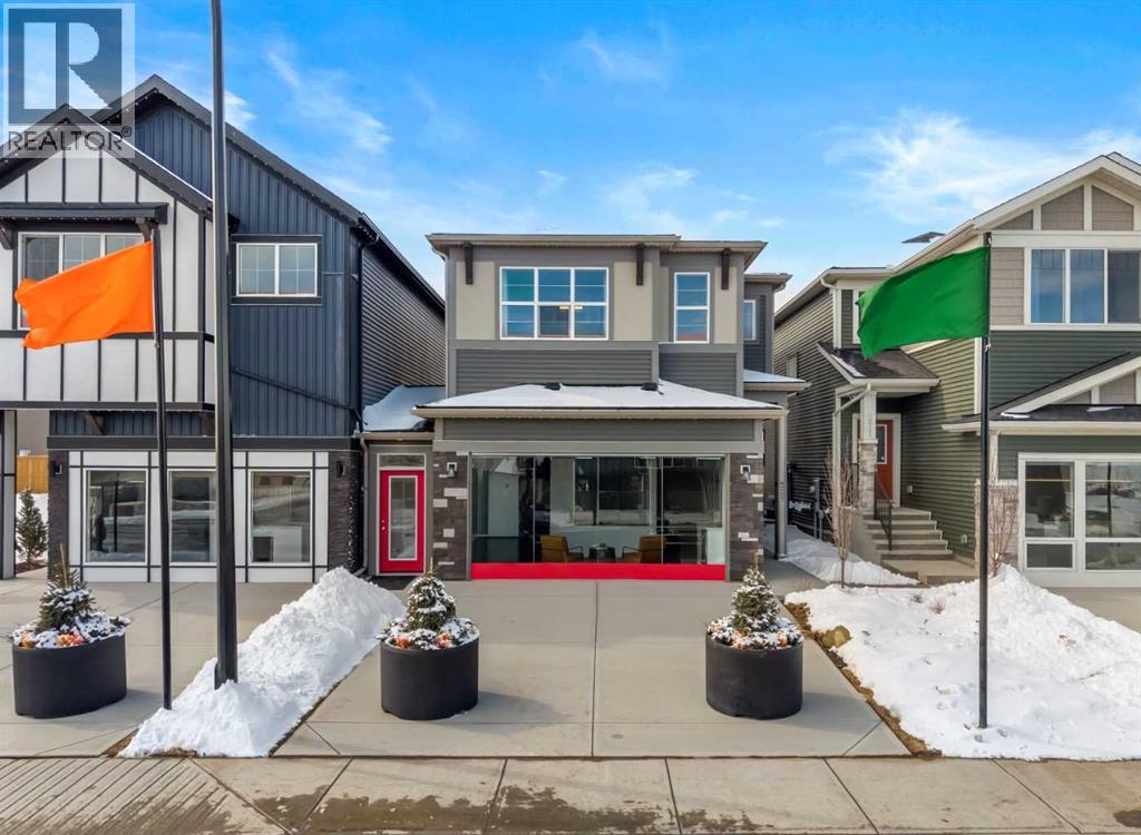 House for Sale in 207 Huxland Path NE|Calgary, Alberta T2A5Z9
