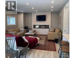 Apartment – 3130 HINES Drive, Oakville – photo 1
