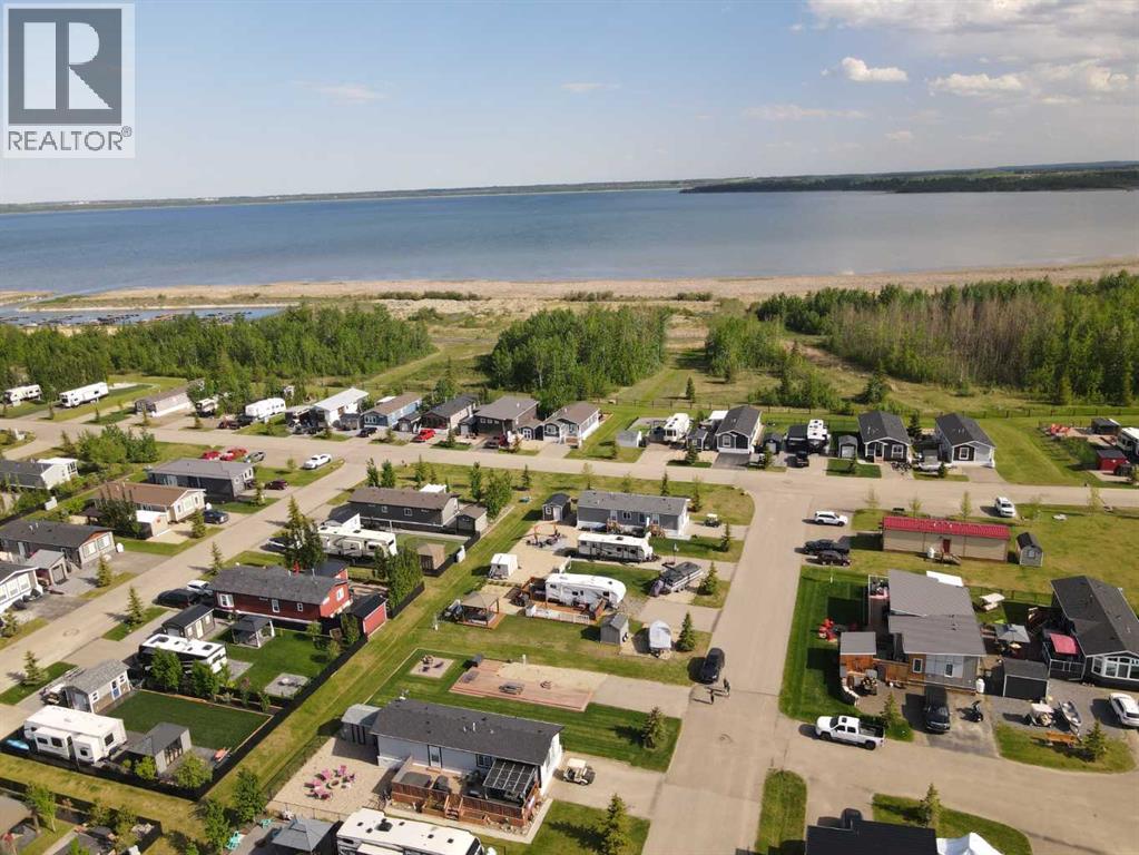 For sale: 124, 41019 Range Road 1-1, Rural Lacombe County, Alberta