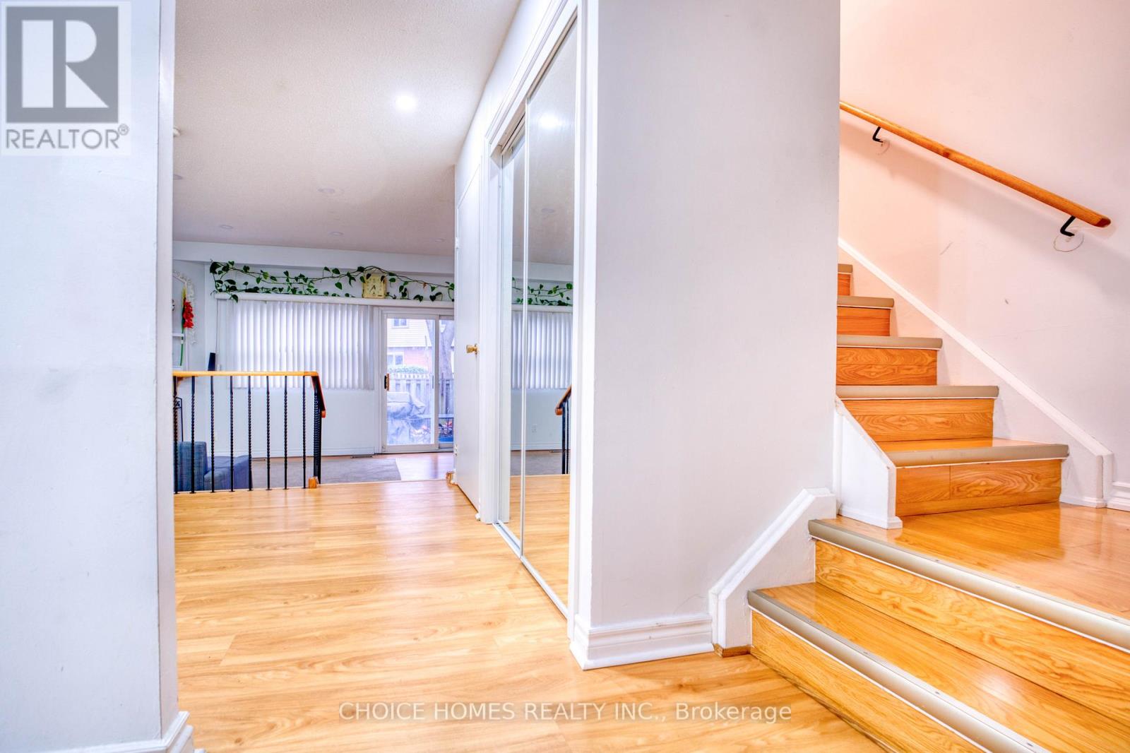 Row / Townhouse for Sale in 73 - 525 MEADOWS BOULEVARD|Mississauga (Rathwood), Ontario L4Z1H2 4