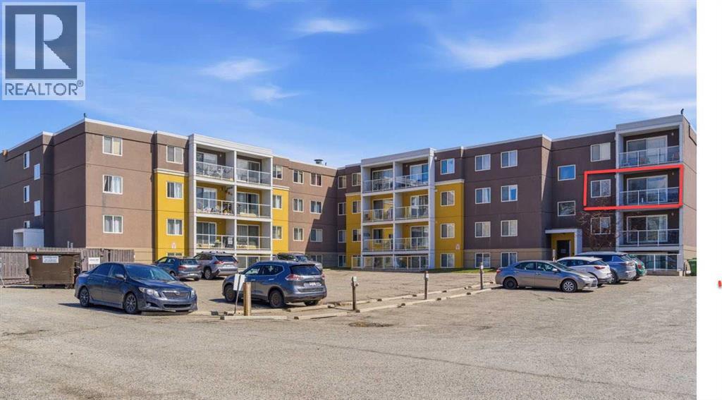 Apartment for Sale in 301, 4455A Greenview Drive NE|Calgary, Alberta T2E6M1