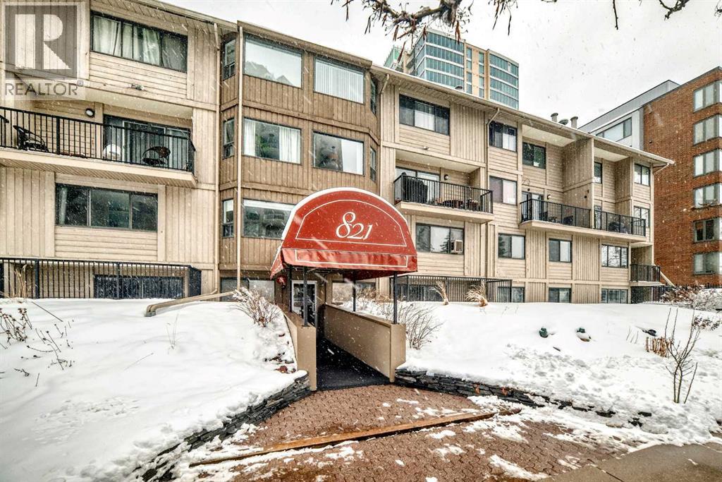 Apartment for Sale in 24, 821 3 Avenue SW|Calgary, Alberta T2P0H1