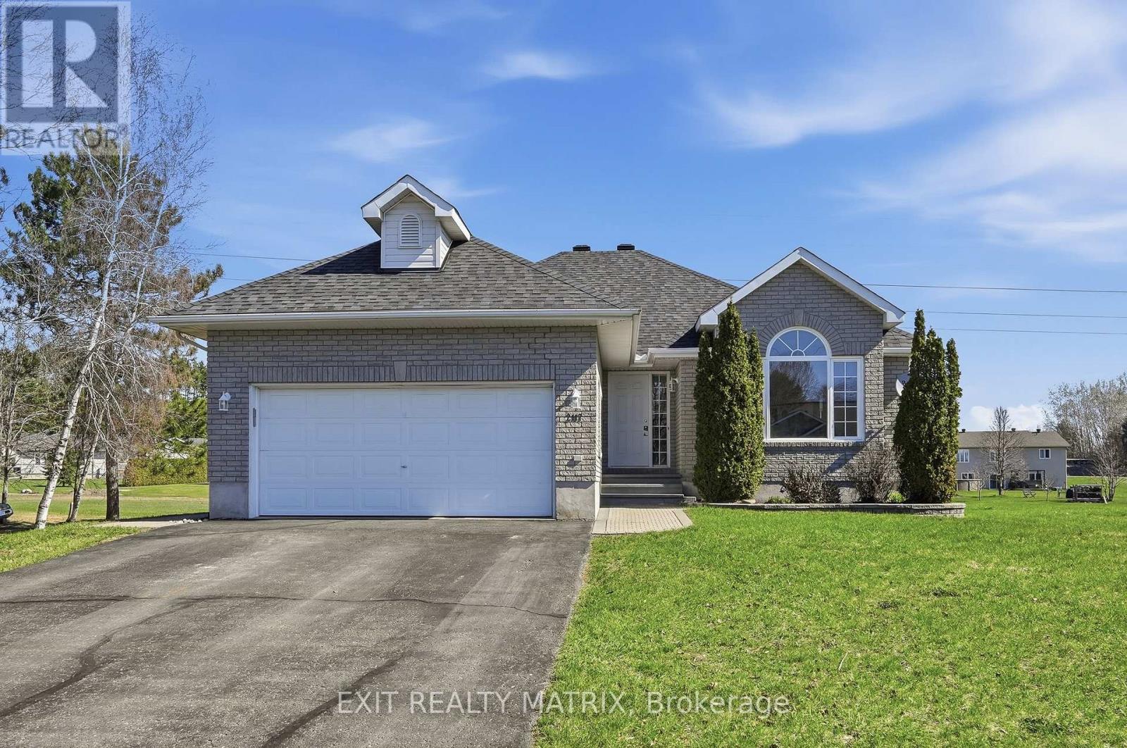 For sale: 2117 LEMERY STREET, Clarence-Rockland, Ontario K0A1E0