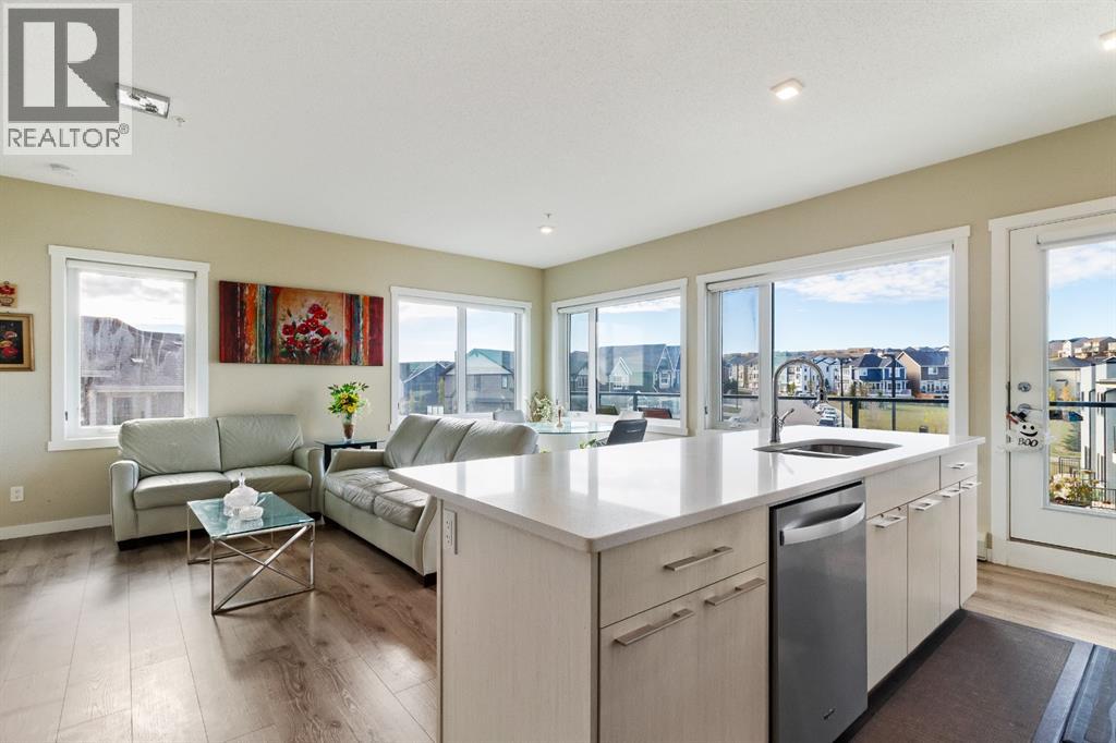 Apartment for Sale in 302, 214 Sherwood Square NW|Calgary, Alberta T3R1T6