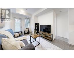 Row / Townhouse – 1B - 867 WILSON AVENUE, Toronto – photo 1