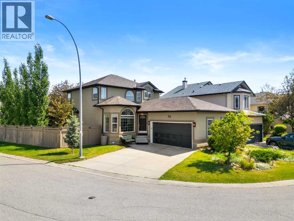 House for Sale in 95 Sierra Nevada Green SW|Calgary, Alberta T3H3R2