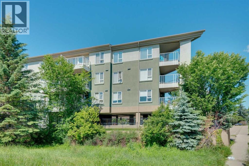 Apartment for Sale in 403, 3101 34 Avenue NW|Calgary, Alberta T2L0Y2 3