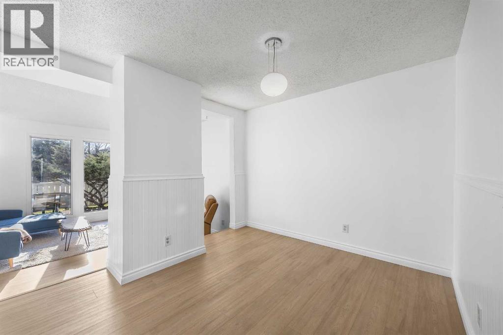 Row / Townhouse for Sale in 801, 5340 17 Avenue SW|Calgary, Alberta T3E6M3 5