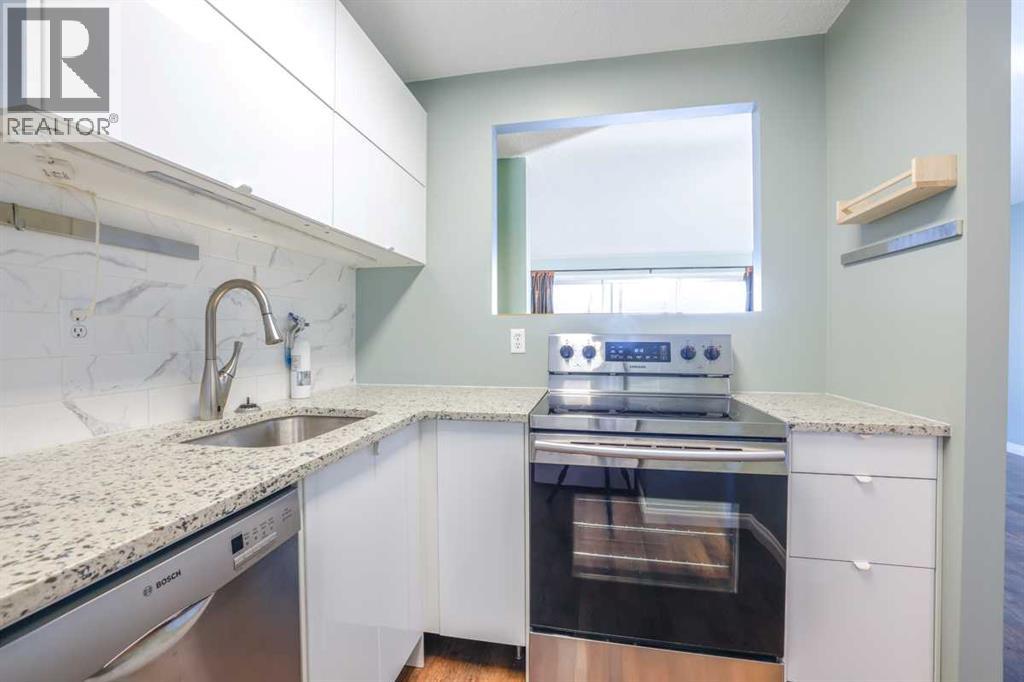 Apartment for Sale in 35B, 231 Heritage Drive SE|Calgary, Alberta T2N1N2 5