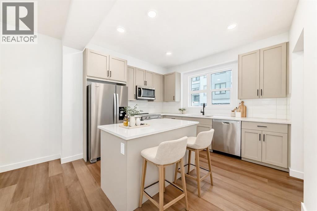 Row / Townhouse for Sale in 86 Heirloom Passage SE|Calgary, Alberta T3S0K1 3