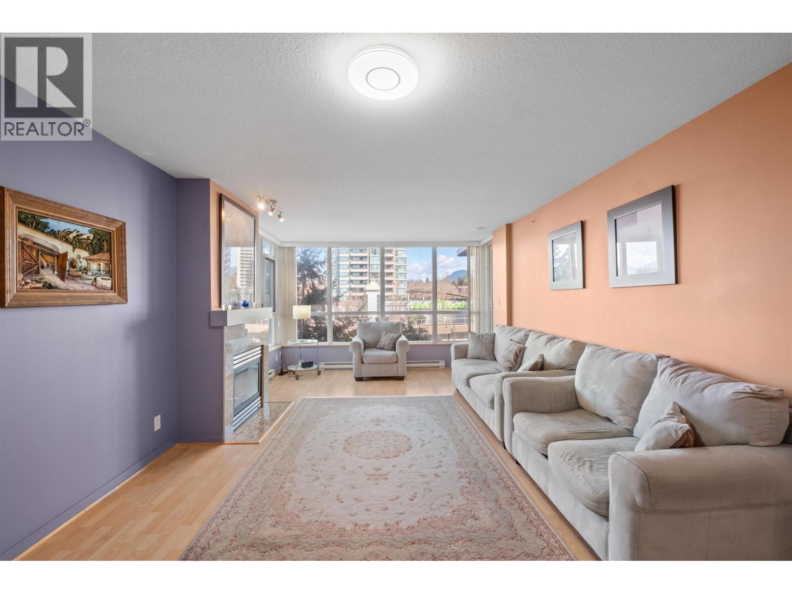 705 2088 MADISON AVENUE|Burnaby, British Columbia V5C6T5