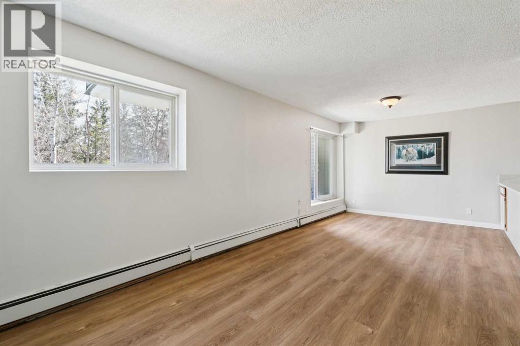 Apartment for Sale in 1, 312 cedar Crescent SW|Calgary, Alberta T3C2Y8 4