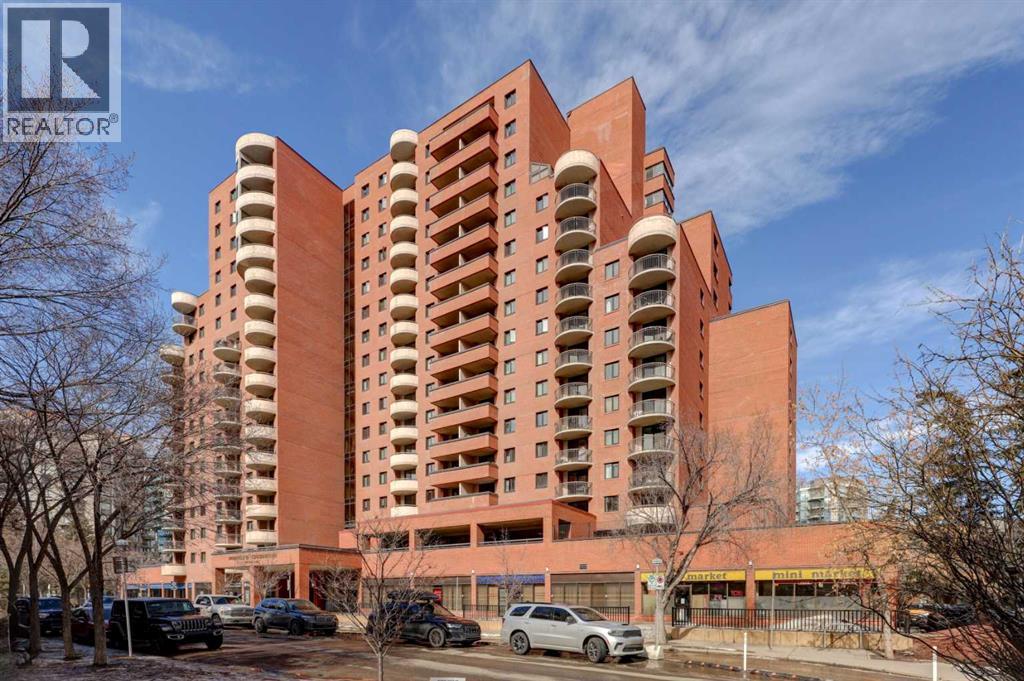 Apartment for Sale in 711, 738 3 Avenue SW|Calgary, Alberta T2P0G7 2