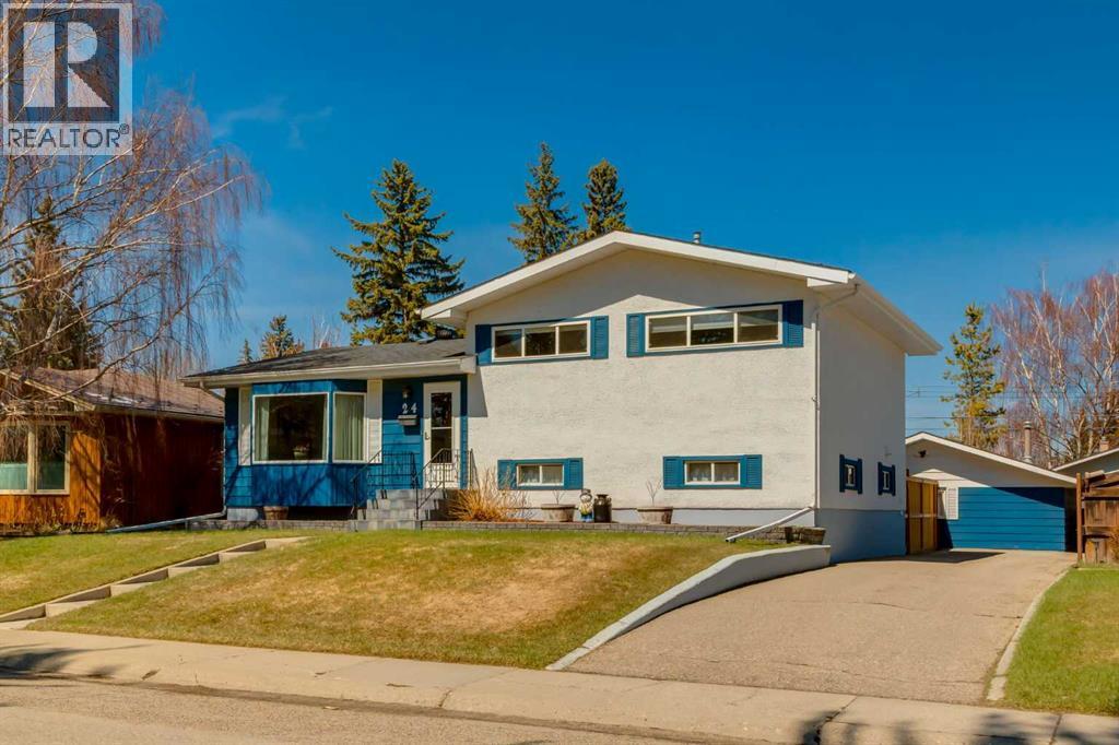 House for Sale in 24 Hobart Road SW|Calgary, Alberta T2V3K1