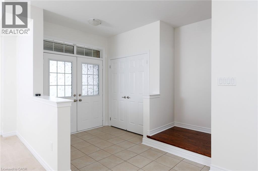 Row / Townhouse for Sale in 3061 PRESERVE Drive|Oakville, Ontario L6M0W7 3