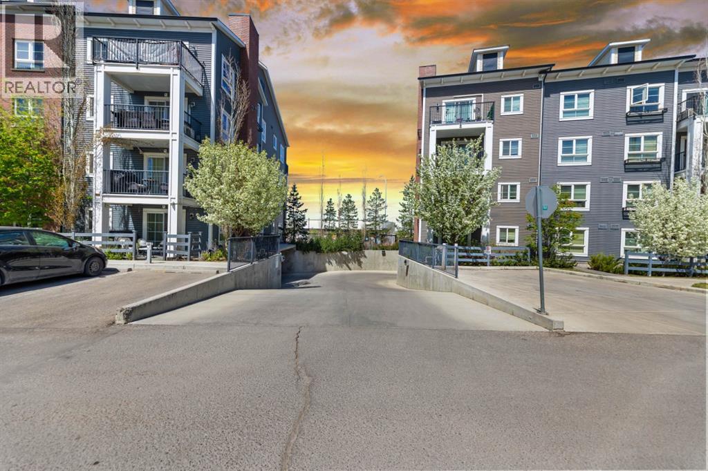 Apartment for Sale in 3306, 279 Copperpond Common SE|Calgary, Alberta T2Z1J1 4