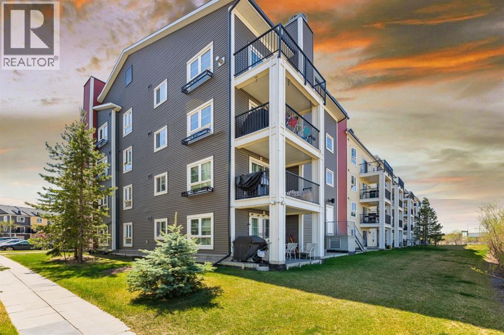 Apartment for Sale in 3306, 279 Copperpond Common SE|Calgary, Alberta T2Z1J1 3