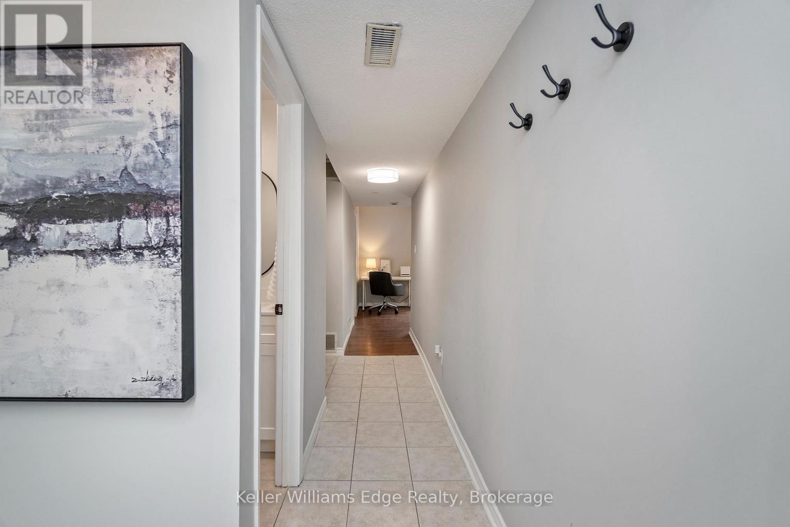 Row / Townhouse for Sale in 20 - 7340 COPENHAGEN ROAD|Mississauga (Meadowvale), Ontario L5N2S5 5