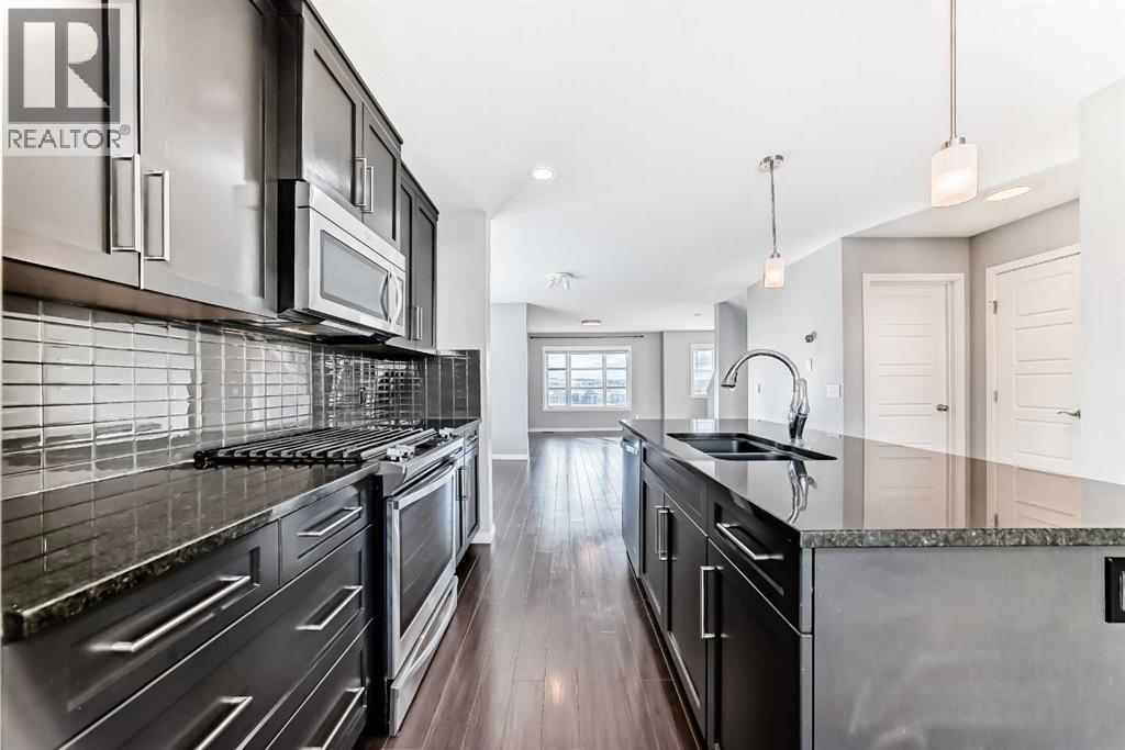 Row / Townhouse for Sale in 911 Evansridge Park NW|Calgary, Alberta T3P0N7 5