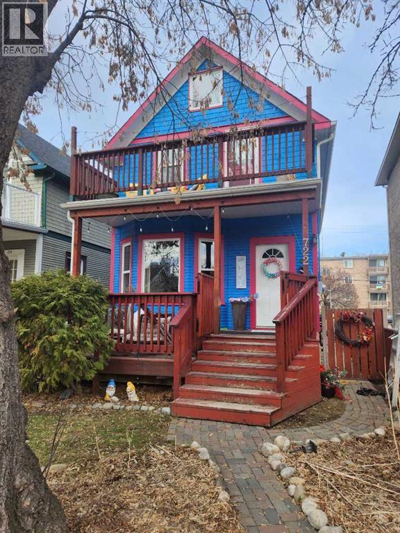 House for Sale in 722 2 Avenue NW|Calgary, Alberta T2N0E3