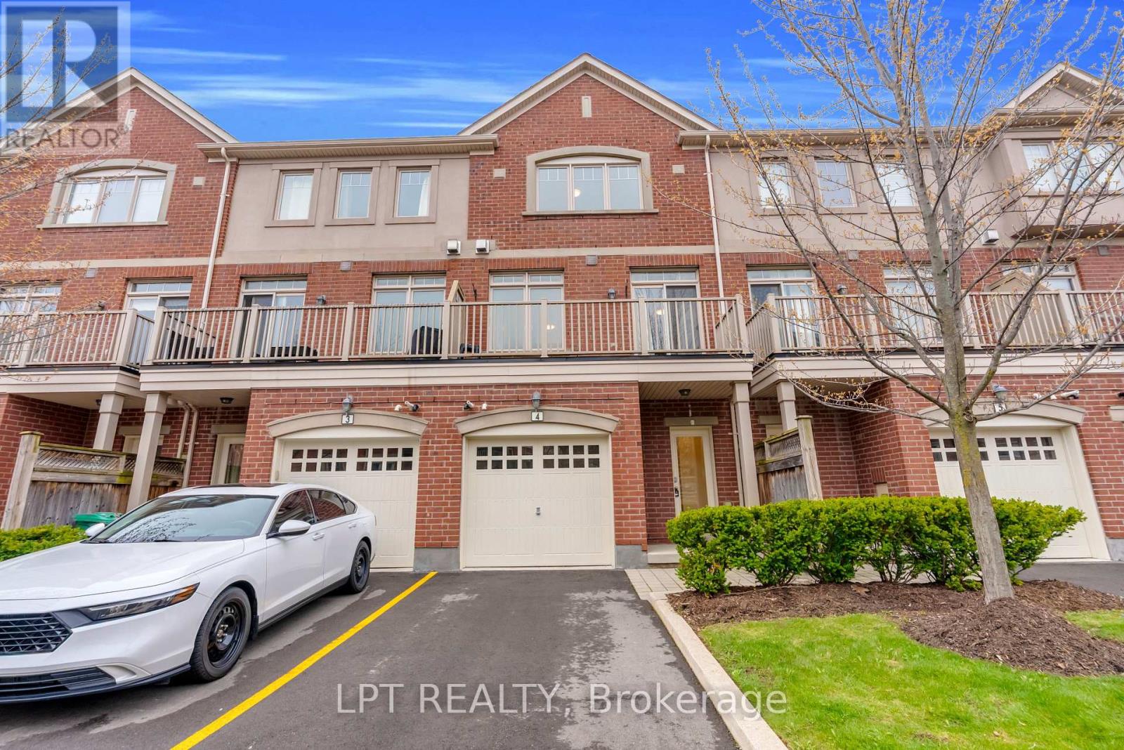Row / Townhouse for Sale in 4 - 3215 THOMAS STREET|Mississauga (Churchill Meadows), Ontario L5M0M2 2