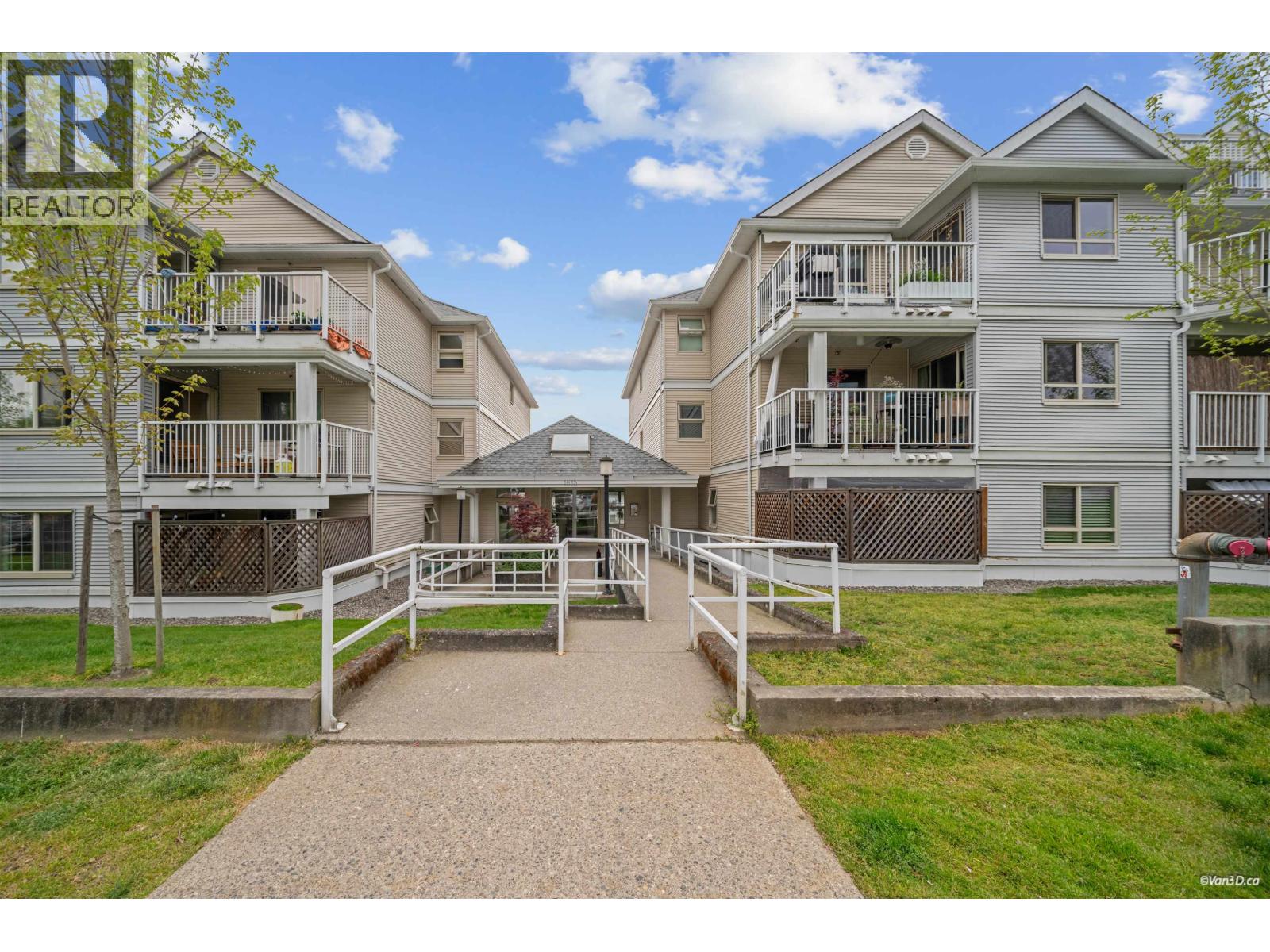 110 1615 FRANCES STREET|Vancouver, British Columbia V5L1Z3