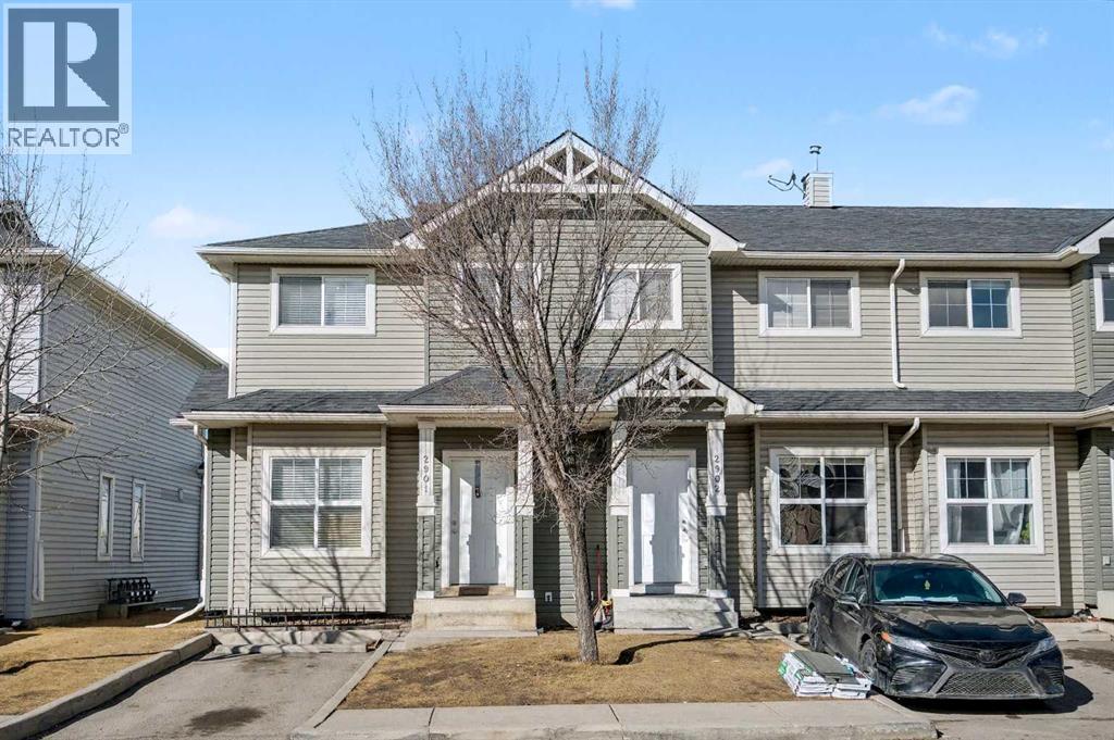 Row / Townhouse for Sale in 2901, 111 Tarawood Lane NE|Calgary, Alberta T3J0T8