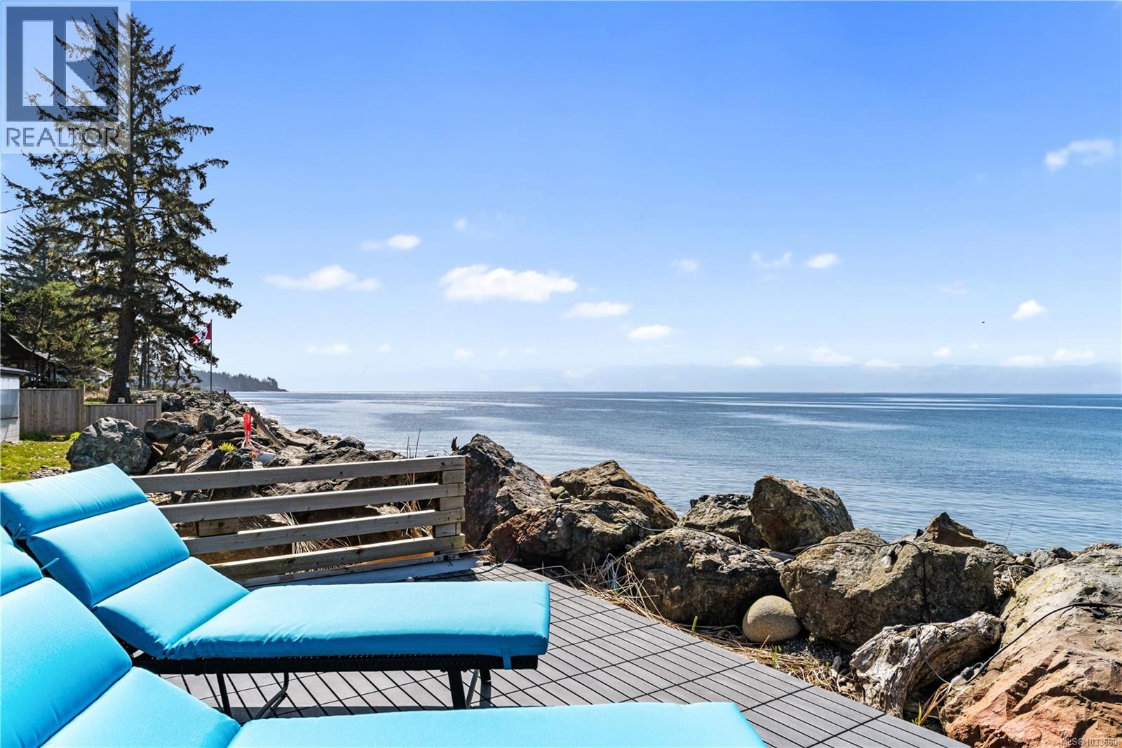 For sale: 12 8895 West Coast Rd, Sooke, British Columbia V9Z1E7