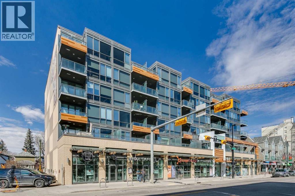 Apartment for Sale in 201, 301 10 Street NW|Calgary, Alberta T2N1V5