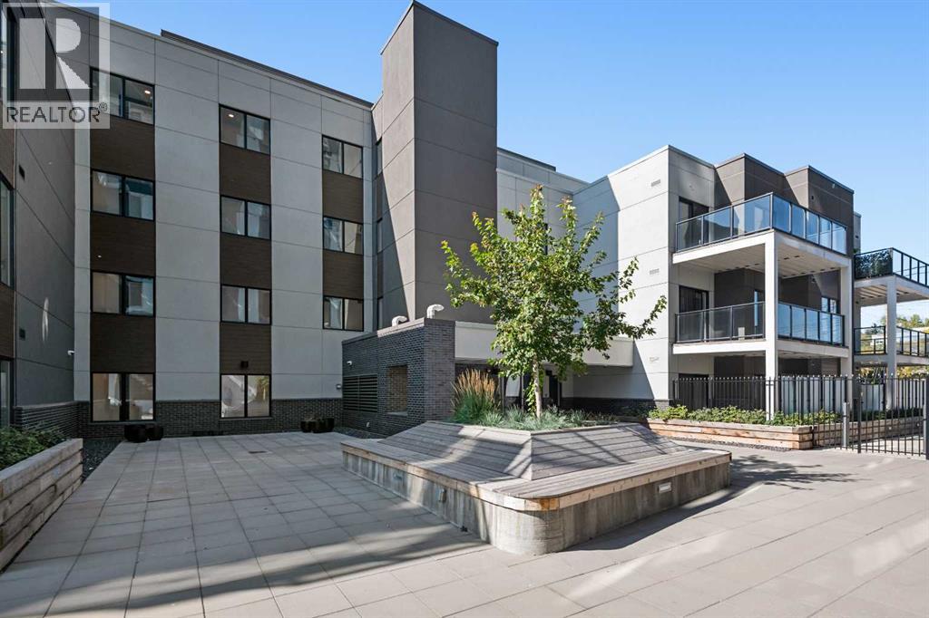 Apartment for Sale in 401, 455 1 Avenue NE|Calgary, Alberta T2E0B3 5