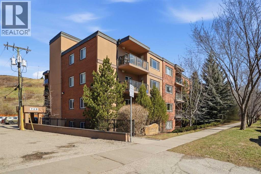 Apartment for Sale in 402, 728 3 Avenue NW|Calgary, Alberta T2N0J1