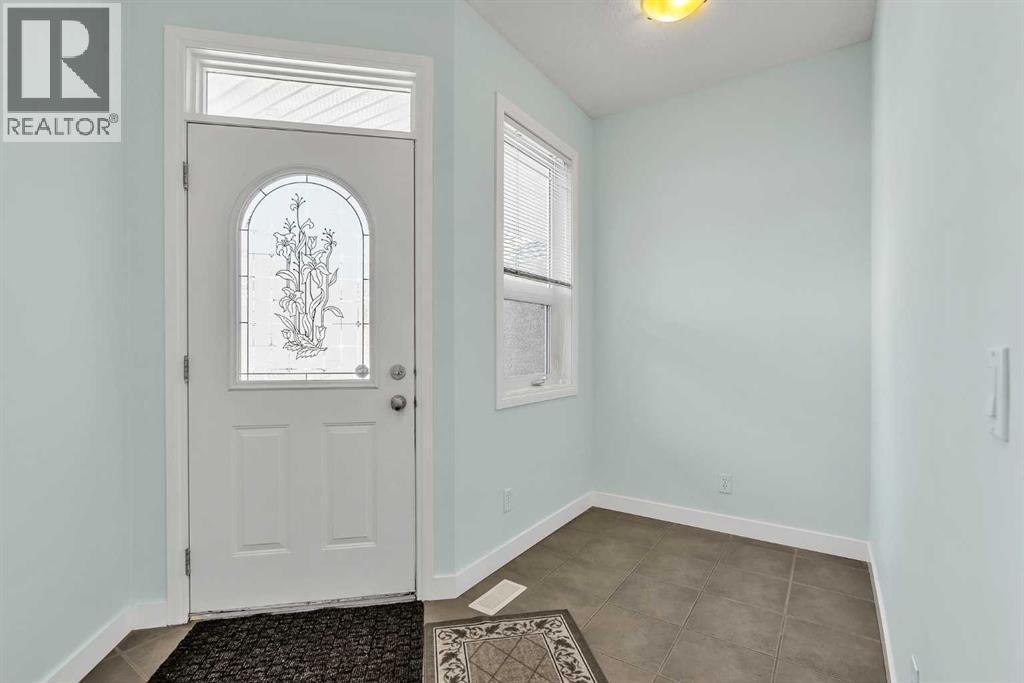 Row / Townhouse for Sale in 34 Royal Manor NW|Calgary, Alberta T3G5T7 4